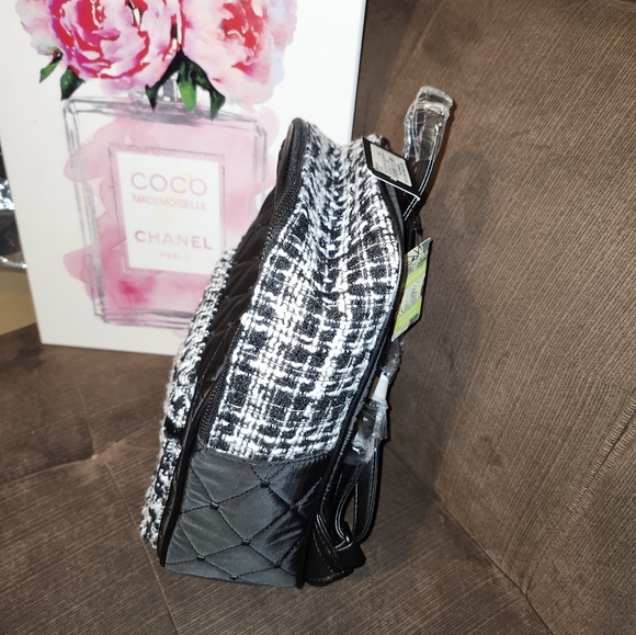 BADGLEY MISCHKA Black and White Tweed/Quilted BACKPACK - Picture 6 of 6